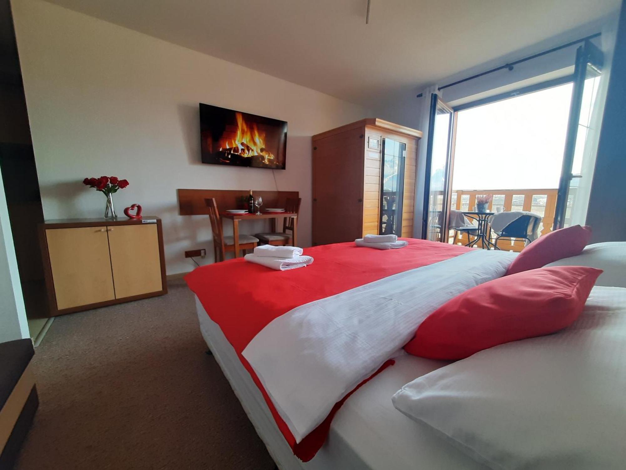 טטרנסקה לומניקה Tatry Panorama Apartmany Tatragolf מראה חיצוני תמונה